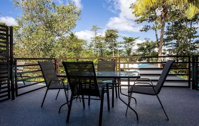 Design Stüdyo Süit, 1 Yatak Odası, Balkon, Kısmi Deniz Manzarası