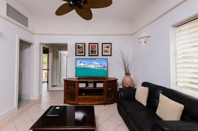Luxury Apart Daire, 3 Yatak Odası, Plaj Manzaralı, Denize Sıfır