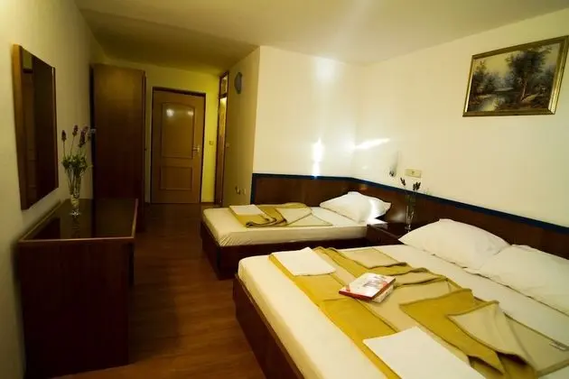 Standard Oda, Birden Çok Yatak, Deniz Manzaralı