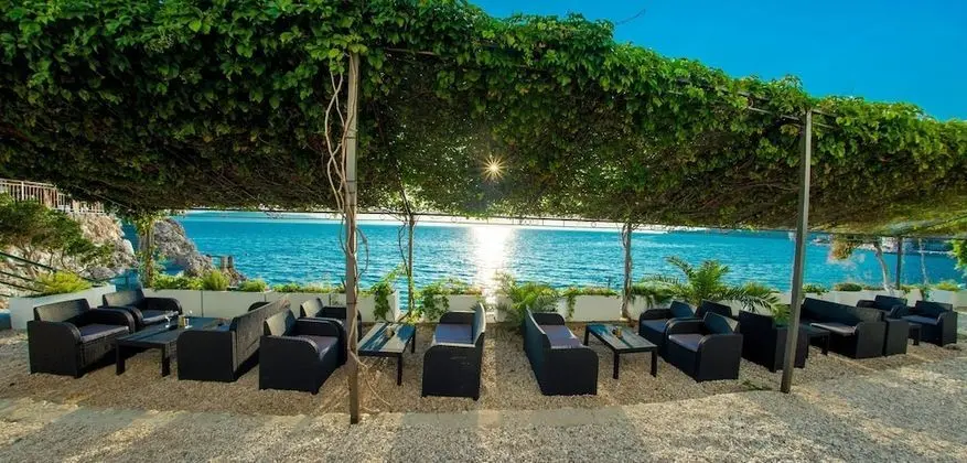 Standard Oda, Birden Çok Yatak, Deniz Manzaralı