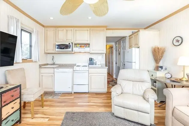 Daire, 1 En Büyük (King) Boy Yatak, Balkon, Okyanus Manzaralı (Beach Racquet A221)