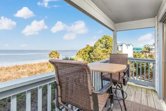 Daire, 1 En Büyük (King) Boy Yatak, Balkon, Okyanus Manzaralı (Beach Racquet A221)