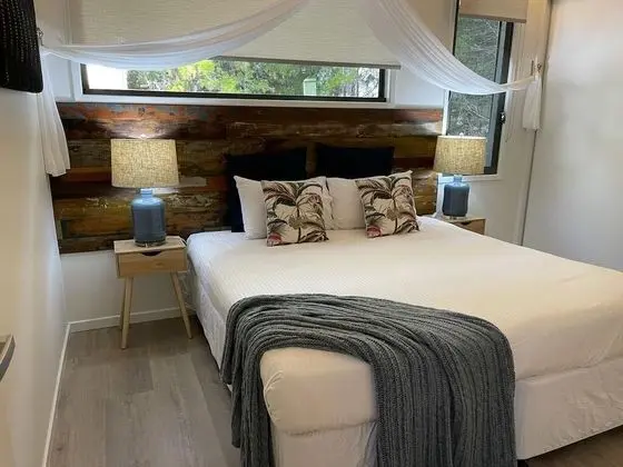 Ev, 4 Yatak Odası (Two Night Minimum)