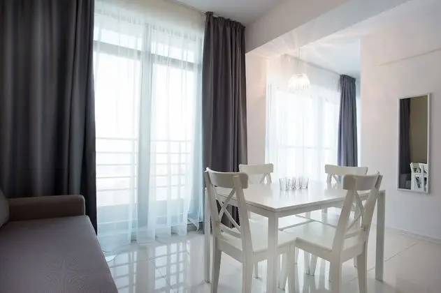 Royal Apart Daire, Deniz Manzaralı