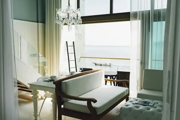 Two-Bedroom Mezzanine Suite