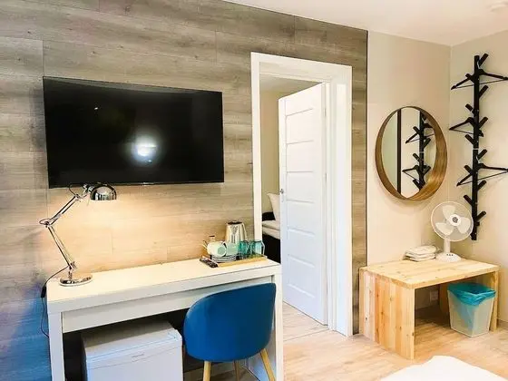 Family Oda, Balkon, Park Manzaralı