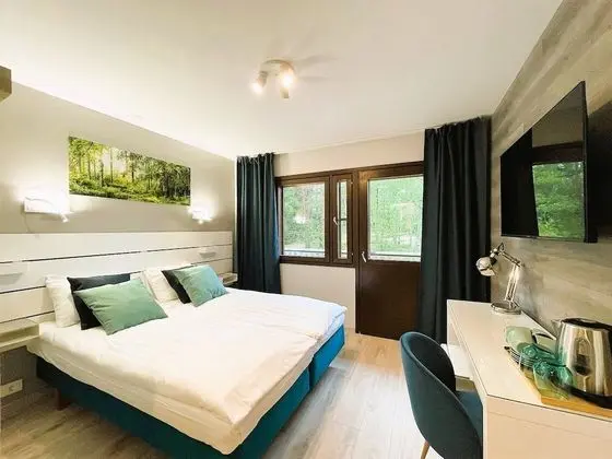 Family Oda, Balkon, Park Manzaralı