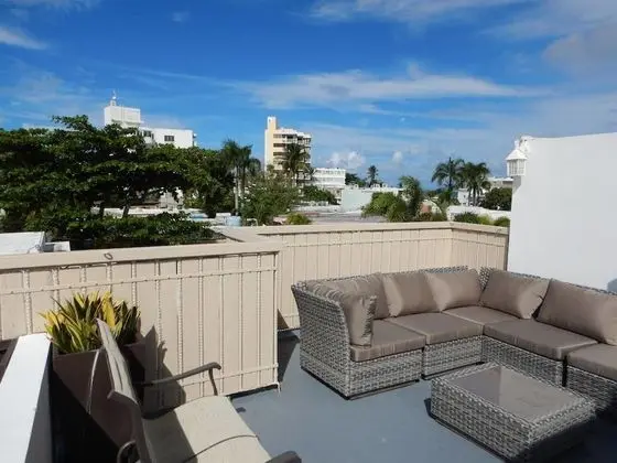 Apart Daire, Birden Çok Yatak (Beach Side Villa w 2BR & Roof Top - A)