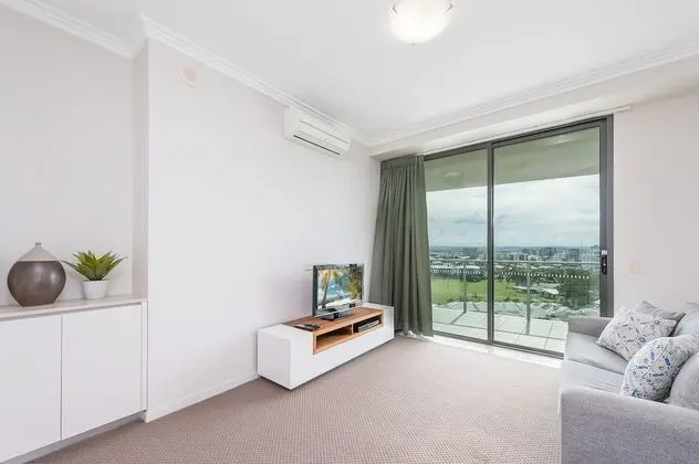 Standard Apart Daire, Birden Çok Yatak Odası (Subpenthouse)