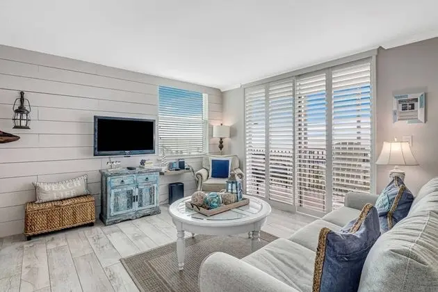 Daire (Beach & Tennis 3706)