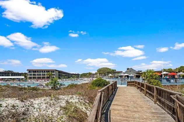 Daire (Hilton Head Beach & Tennis A142)