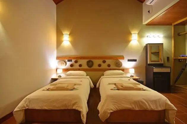 Superior Bungalov, 1 Çift Kişilik veya 2 Tek Kişilik Yatak, Bahçe Manzaralı, Bahçeli