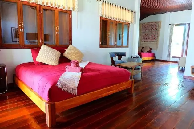 Family Bungalow (No 1,6)