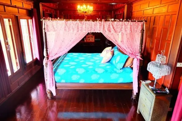 Thai House