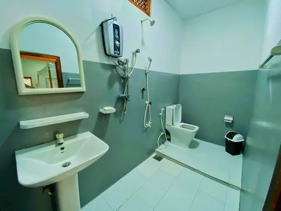Deluxe Tek Büyük Yataklı Oda, Deniz Manzaralı, Plaj Kenarı