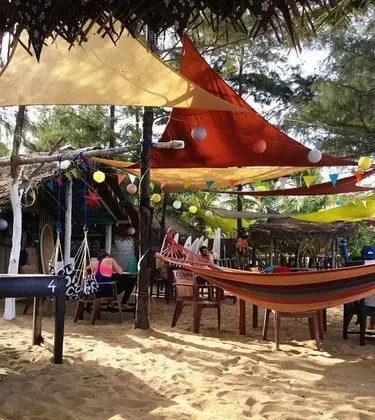 Deluxe Tek Büyük Yataklı Oda, Deniz Manzaralı, Plaj Kenarı