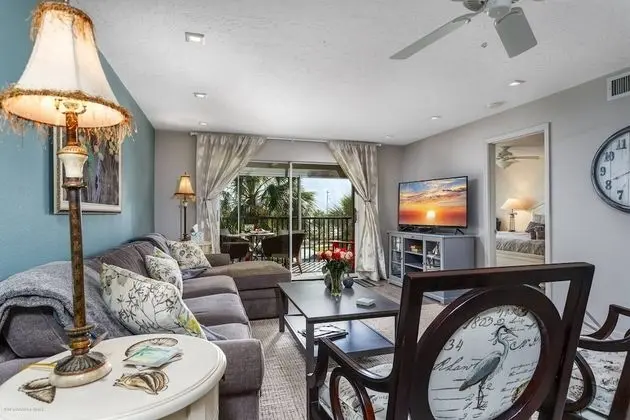 Daire (Beach Way East)