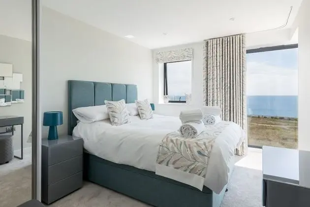 Ev (3 Bedrooms)