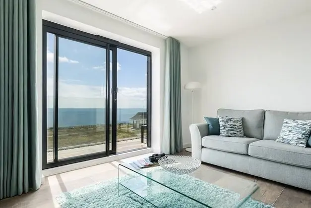 Ev (3 Bedrooms)