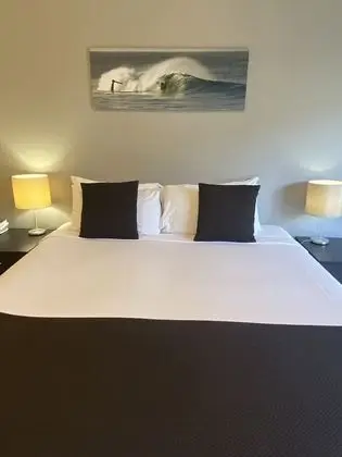 Stüdyo, Havuz Kenarı