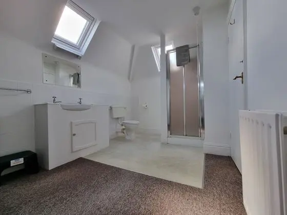 Apart Daire, Özel Banyo (4)