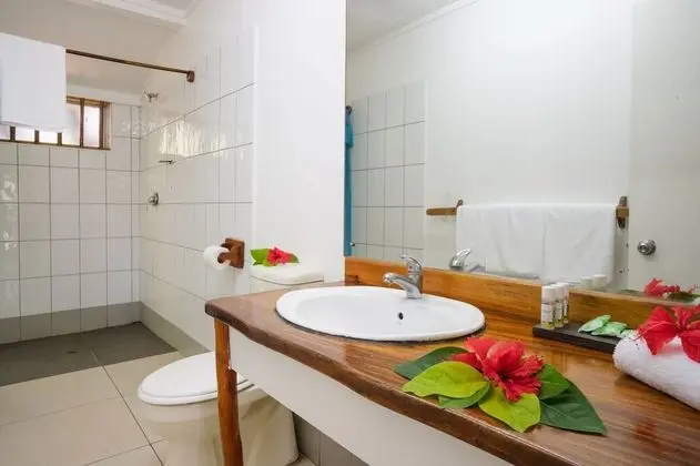 Bungalov, Okyanus Manzaralı (Oceanfront Bure)