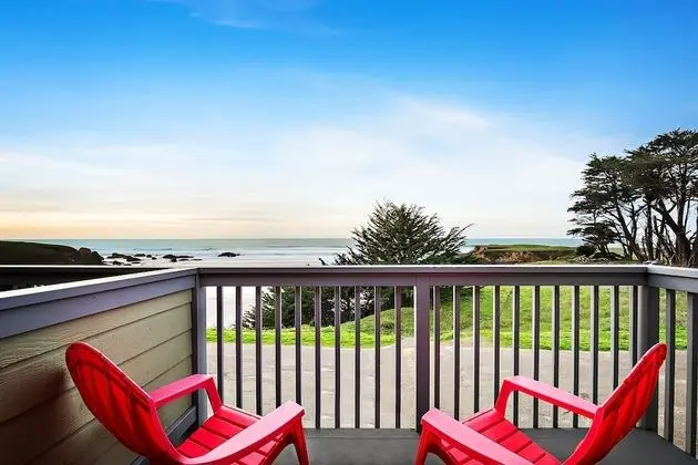 Two Queen Beds, Ocean View