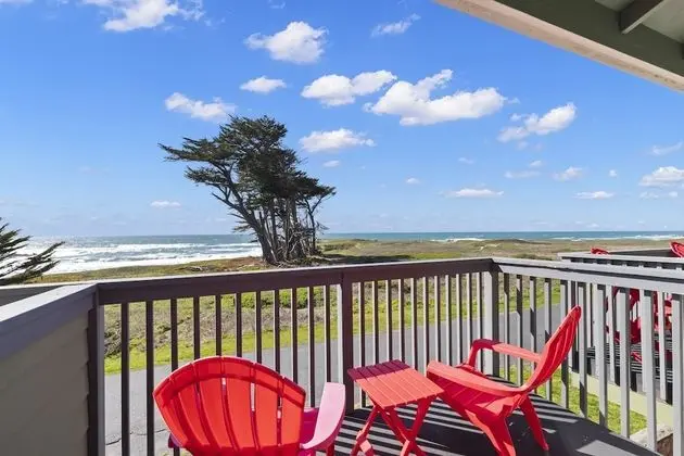 Two Queen Beds, Ocean View