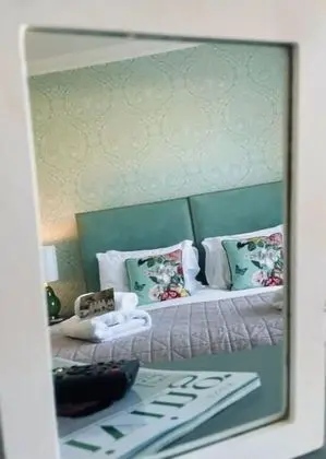 İki Ayrı Yataklı Oda, Banyolu/Duşlu