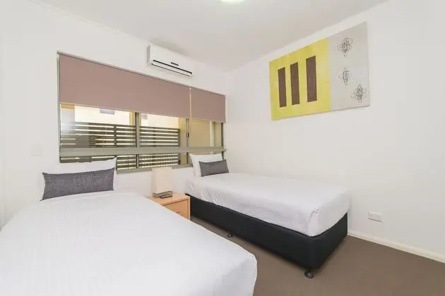 Apart Daire, 2 Yatak Odası, Havuz Manzaralı
