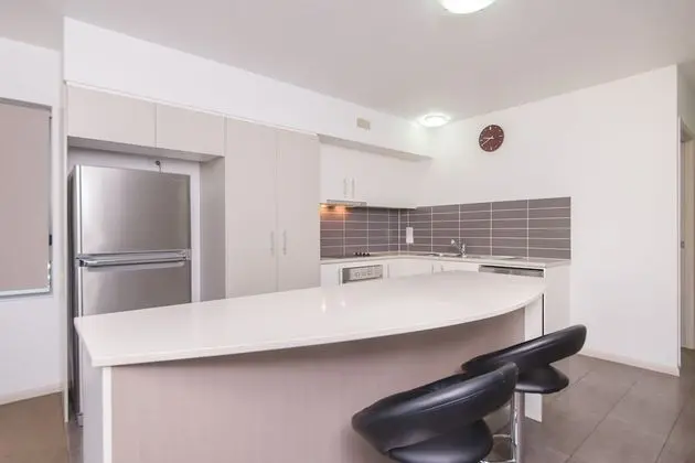 Apart Daire, 3 Yatak Odası, Havuz Manzaralı