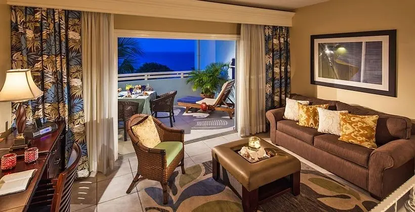 Süit, 1 Yatak Odası, Okyanus Manzaralı (Caribbean Concierge Suite)