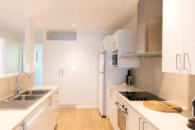 Deluxe Apart Daire, 2 Yatak Odası, Havuz Kullanımı, Kısmi Deniz Manzarası