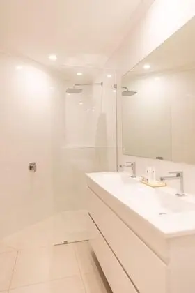Deluxe Apart Daire, 2 Yatak Odası, Havuz Kullanımı, Kısmi Deniz Manzarası