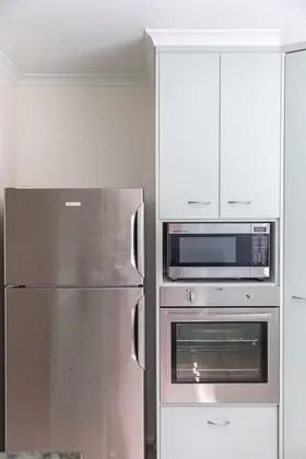 Standard Apart Daire, 2 Yatak Odası, Balkon, Havuz Manzaralı