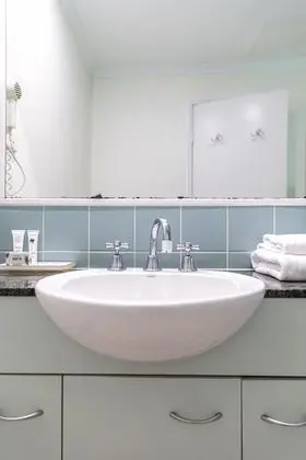 Standard Apart Daire, 2 Yatak Odası, Balkon, Havuz Manzaralı