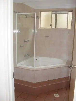Oda (Two Bedroom w/ Balcony)