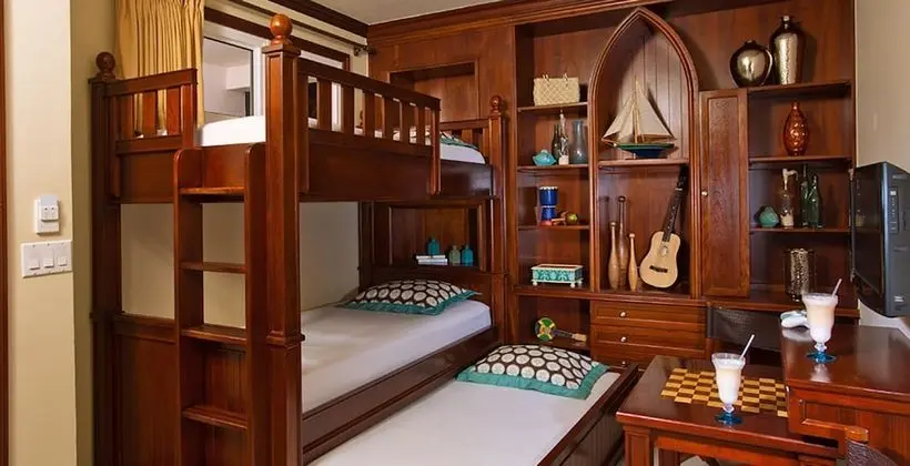 Family Süit, 1 Yatak Odası, Okyanus Manzaralı (Italian Concierge with Kids Room)
