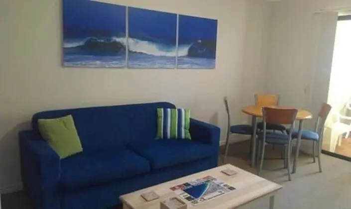 Standard Apart Daire, 2 Yatak Odası, Mutfak
