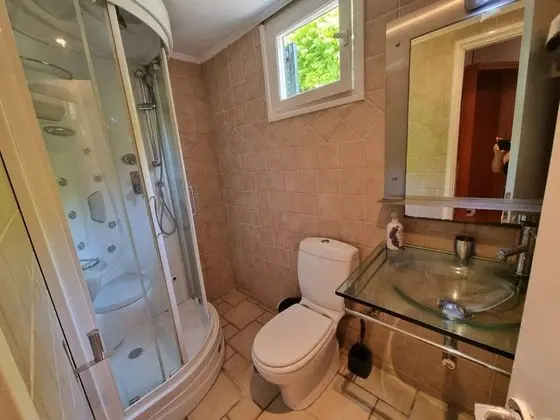 Ev, Denize Sıfır