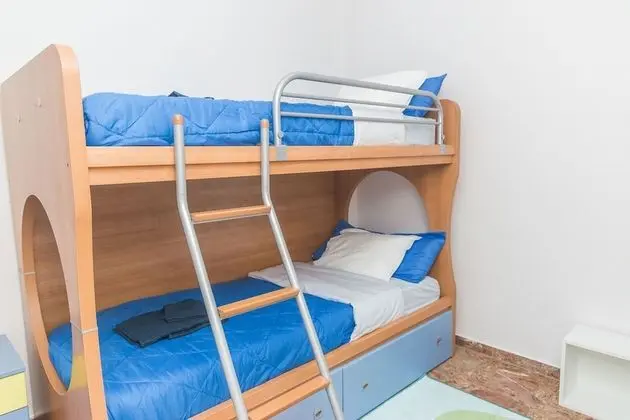 Apart Daire, 4 Yatak Odası, Balkon, Deniz Manzaralı