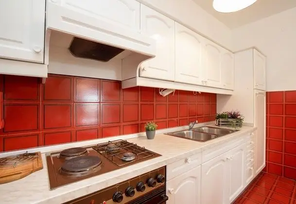 Family Apart Daire, Birden Çok Yatak, 2 Banyolu, Bahçeli (Beachfront Apartment Gaj 6)