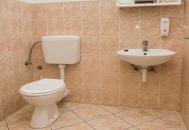 Family Apart Daire, Birden Çok Yatak, Bahçeli (Beachfront Apartment Gaj 7)