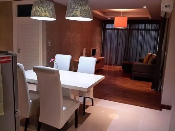 Apartment 2nd Floor