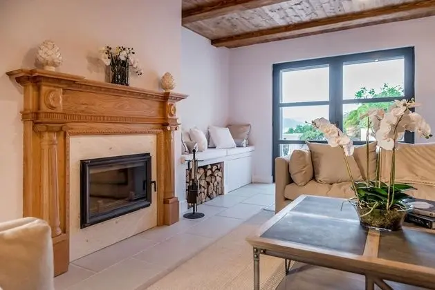 Deluxe Villa