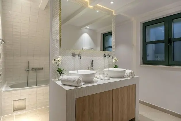 Deluxe Villa