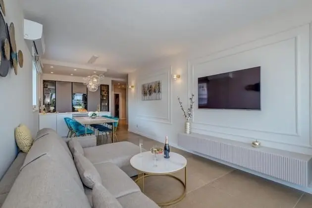 Apart Daire, 2 Yatak Odası, Balkon, Deniz Manzaralı