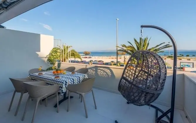 Apart Daire, 2 Yatak Odası, Balkon, Deniz Manzaralı