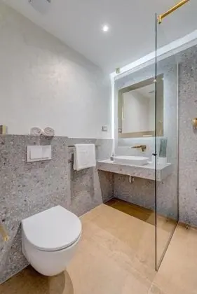 Apart Daire, 2 Yatak Odası, Balkon, Deniz Manzaralı