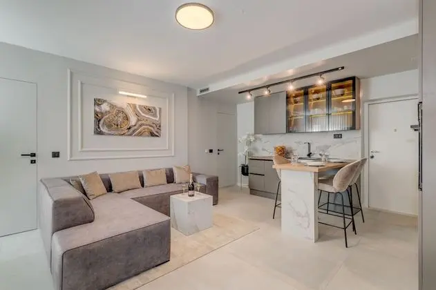 New York One Bedroom Apartment